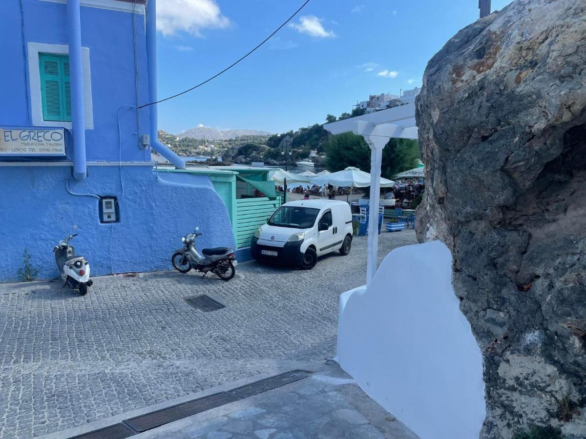 Апартаменты Ονειρόπετρα Λέρος~Oneiropetra Leros Panteli Экстерьер фото