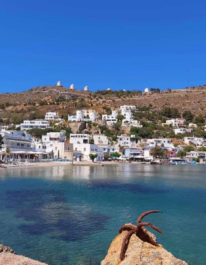 Апартаменты Ονειρόπετρα Λέρος~Oneiropetra Leros Panteli Экстерьер фото